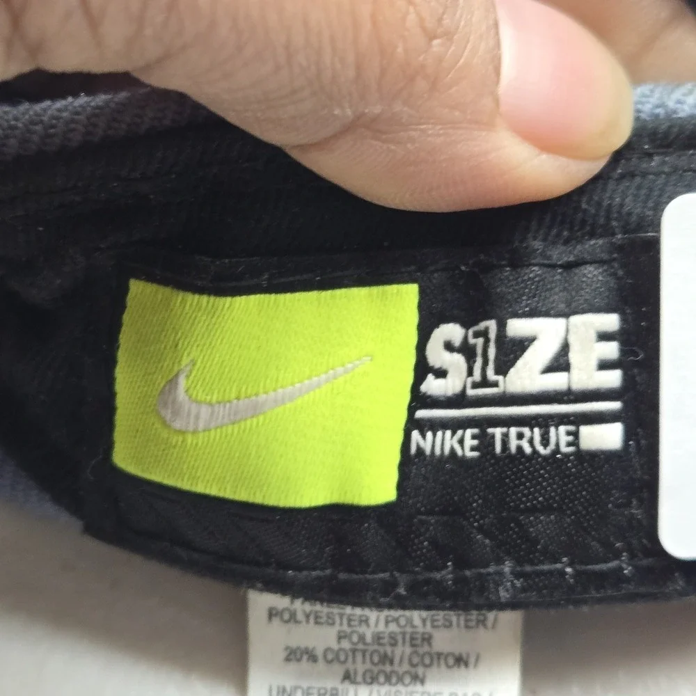 Nike Men Baseball Cap ONE SIZE Light Blue Curved Snapback Logo Embroidered